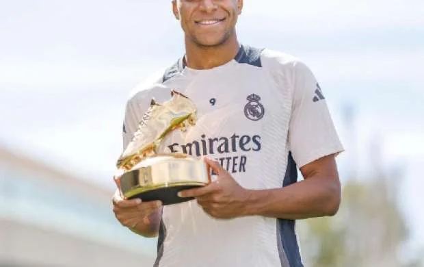 Mbappe "Qızıl buts"a sahib çıxdı - FOTO 