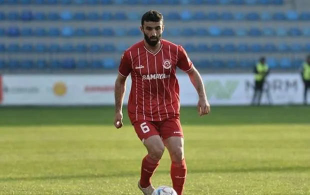 Abdullayev 100-ə çatdı 