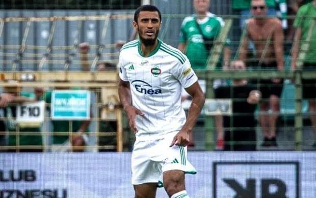 Azərbaycanlı futbolçu Polşa Kubokunda mərhələ adladı 
