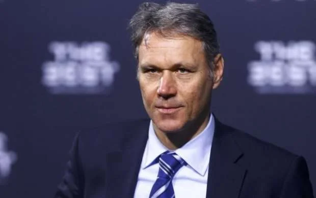 Marko van Basten həmyerlisini tənqid etdi: "Axmaqlıqdır" 