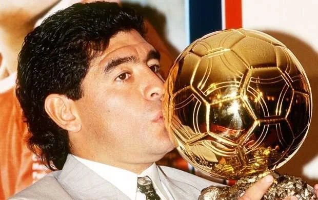 Maradonanın cəsədi məqbərəyə köçürüləcək - Məhkəmə qərar verdi 