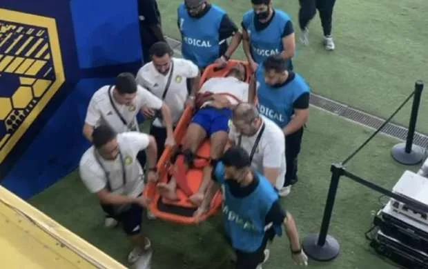 Ronaldunun qoluna sevinən komanda yoldaşı huşunu itirdi - VİDEO 