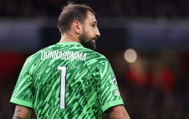 "Tənqid məni narahat etmir, özümdən razıyam" - Donnarumma 