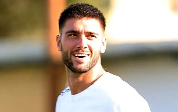 İtalyan futbolçu Ceki Çana görə 10 oyunluq cəzalandı 