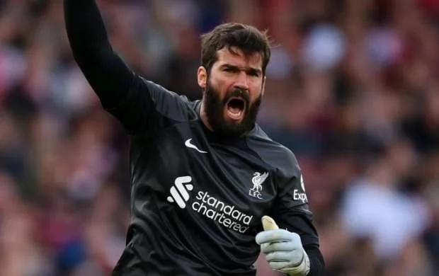 "Liverpul"a Alissonla bağlı pis xəbər - Yenə sıradan çıxdı 
