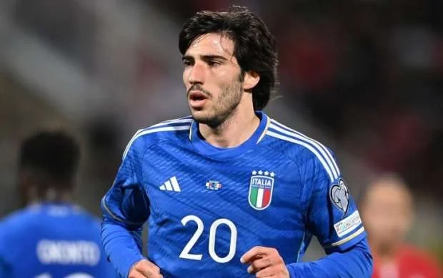 "İlk 40 dəqiqə şən keçdi, sonra şənlik əzaba çevrildi" - Sandro Tonali 