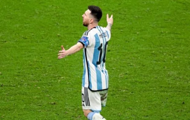 "Meydan istədiyimizi etməyə imkan vermədi" - Messi şikayətləndi 