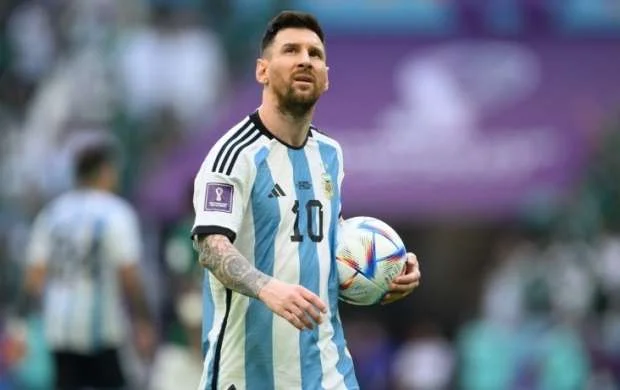 "Uşaq kimi sevinirəm" - Lionel Messi 