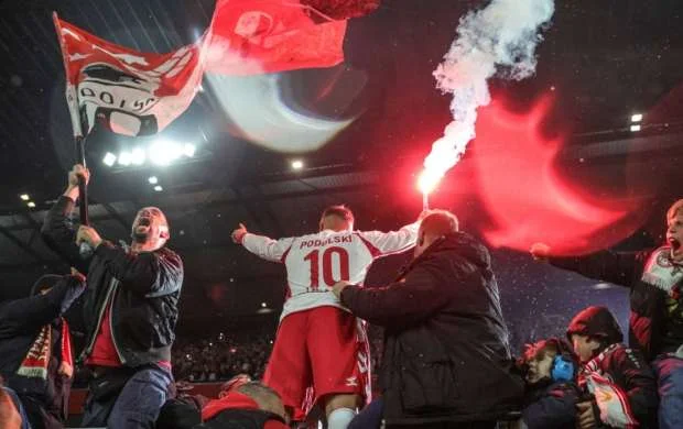 Polis Podolski ilə bağlı araşdırmaya başladı - SƏBƏB 