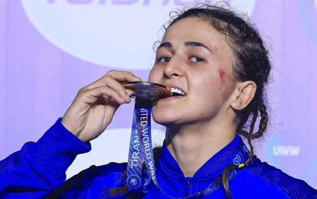 "Daha böyük uğurlarım irəlidədir" - Azərbaycanlı dünya çempionu 