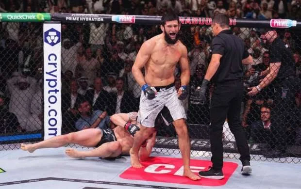 "Alt dişlərim içəri əyilib" - Çimayevə uduzan sabiq çempion 