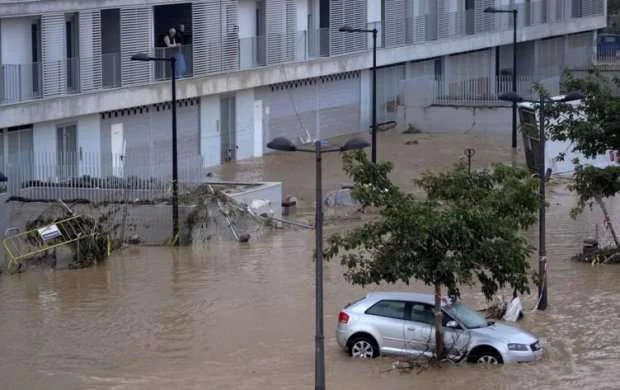 "Valensiya" oyunun növbəti dəfə ertələnməsini xahiş etdi 