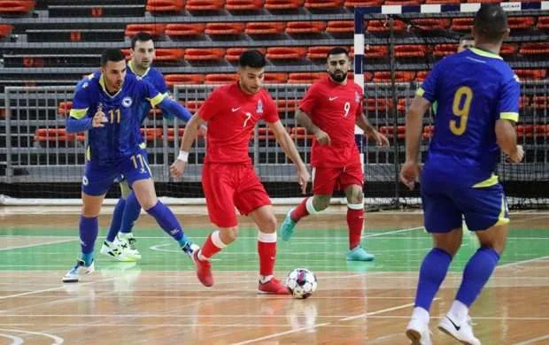 Azərbaycan seçməsi 7 cavabsız qola üzüldü 