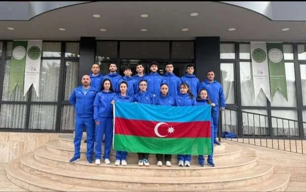 Azərbaycanın stolüstü tennisçiləri Türkiyəyə yollandılar 