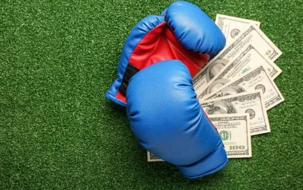 Ərəb şeyxi məşhur jurnalı satın aldı - Milyonlarla dollar ödədi 