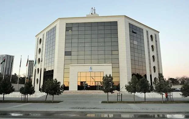 AFFA 5 klubu cərimələdi 