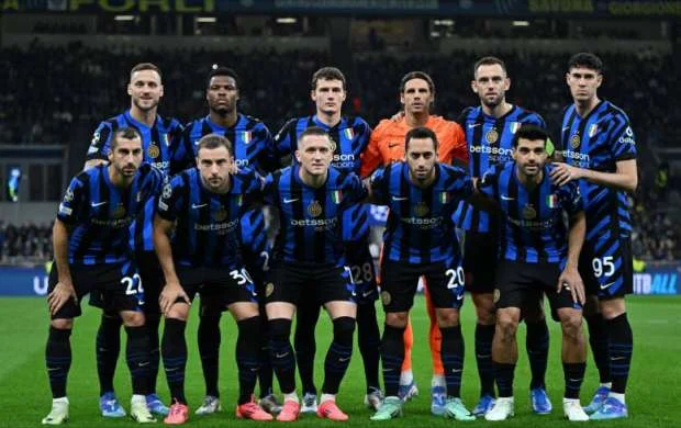 İtaliya nəhəngi siyasətini dəyişdi - 25 yaşdan yuxarı futbolçular... 