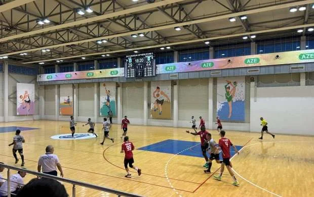 AK: "Kür" islandlarla ilk dueldə məğlib oldu 