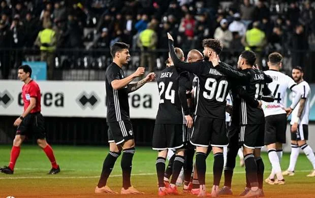 “Zirə” özünə gəldi, “Neftçi” yenə “Qarabağ”a təslim oldu – Tura baxış 