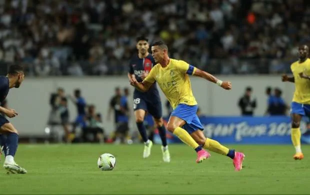 Futbol tarixinin ən yaxşı driblinq bacarığı olan oyunçuları açıqlandı - Ronaldu "10-luğ"a düşmədi 