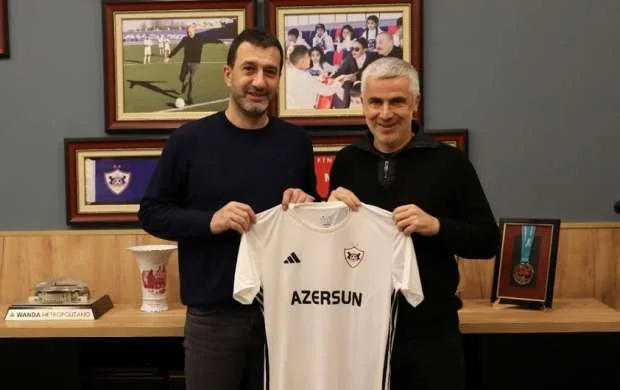 Karaveli "Qarabağ"ın bazasını ziyarət etdi 