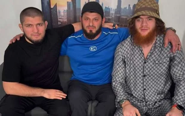Həbib dağıstanlı UFC ulduzuna bahalı hədiyyələr verdi 