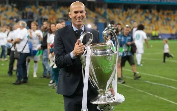 Zidanın "Real"la bağlı mövqeyi bilindi 
