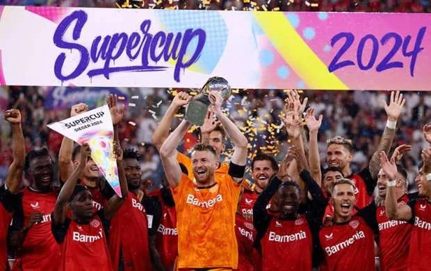 Almaniya Superkubokunun adı əfsanəvi oyunçuya görə dəyişdirildi 