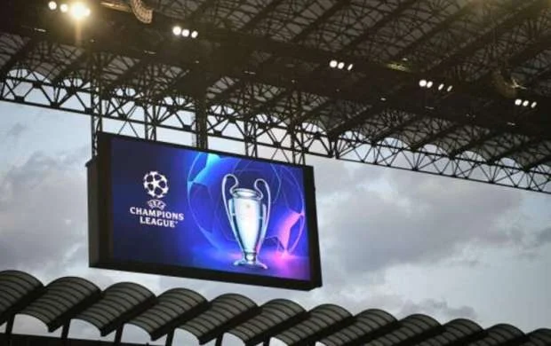 UEFA ÇL-də həftənin rəmzi komandasını təqdim etdi 
