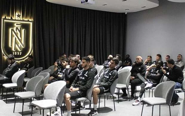 "Neftçi"nin məşqçi və futbolçu heyəti üçün seminar keçirildi 