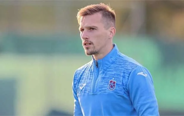 "Trabzonspor" Xorvatiya millisinin üzvünü göndərdi 