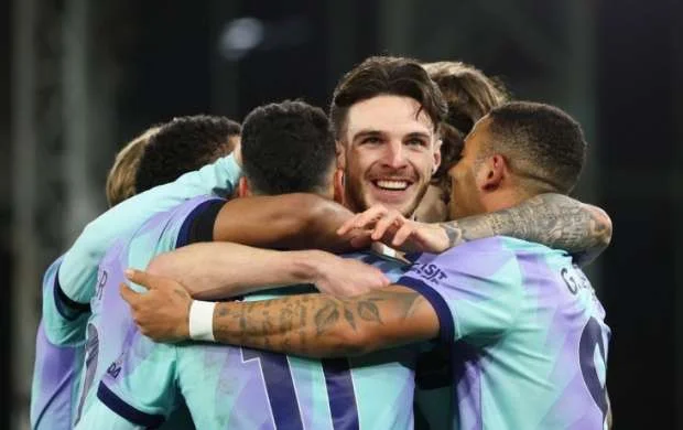 "Arsenal"dan tarixi rekord 