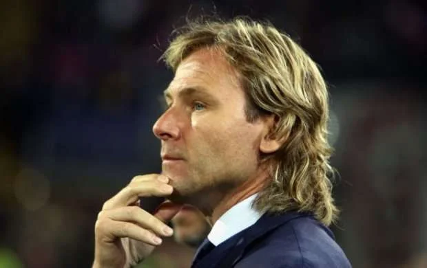 Pavel Nedved Səudiyyə Ərəbistanı yolunda 