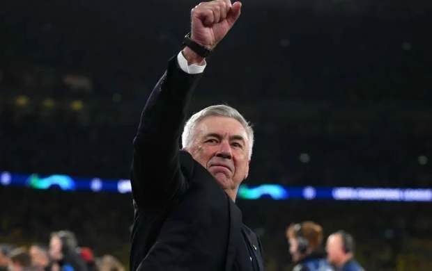 "Real Madrid" də ən yaxşı elan edildi, Ançelotti də 