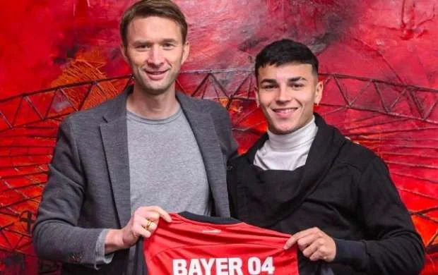 "Bayer Leverkuzen" yeni hücumçu transfer etdi - RƏSMİ 