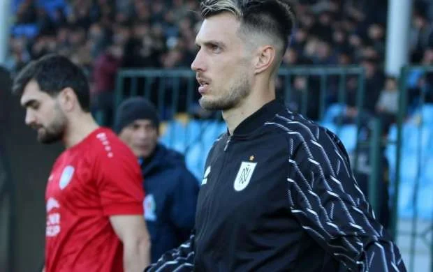 "Neftçi" Tamaşla vidalașdı - RƏSMİ 