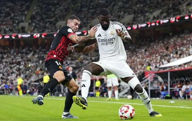 "Real Madrid" - "Malyorka" matçında kütləvi insident - FOTO 