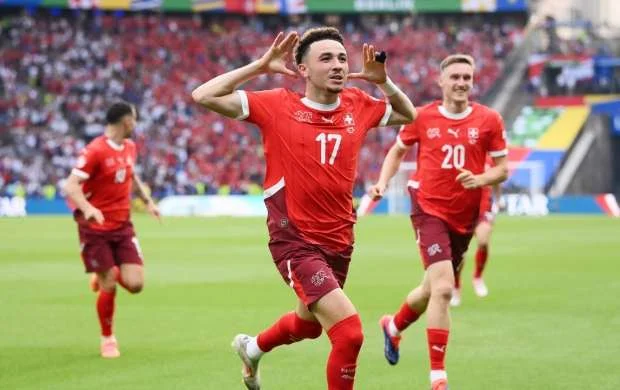 "Sevilya" İsveçrə millisinin futbolçusu ilə gücləndi 