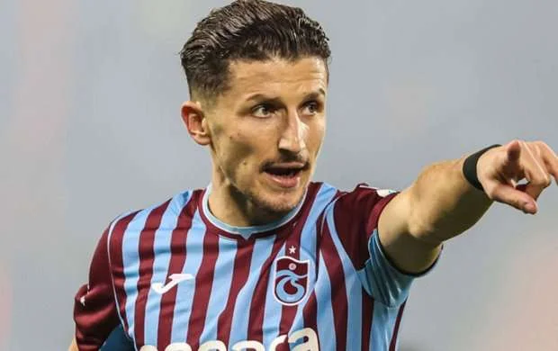 "Trabzonspor" milli üzvü ilə əməkdaşlığa son qoydu - RƏSMİ 