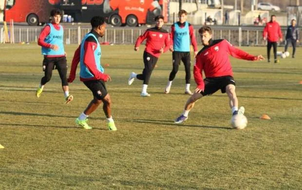 "Qəbələ" "Mingəçevir"lə qarşılaşacaq 