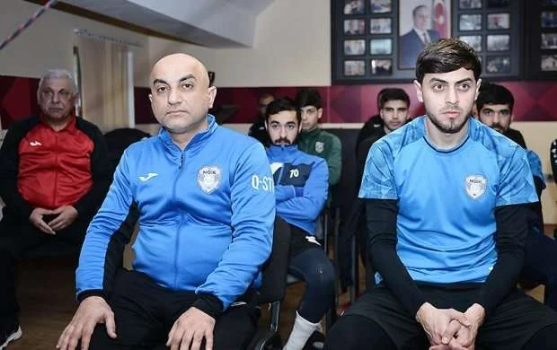 Birinci Liqa təmsilçisinə danışılmış oyunlarla bağlı seminar keçirildi 