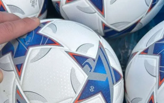 U-13 Liqasında köhnə toplarla oynanılır? - AFFA münasibət bildirdi 