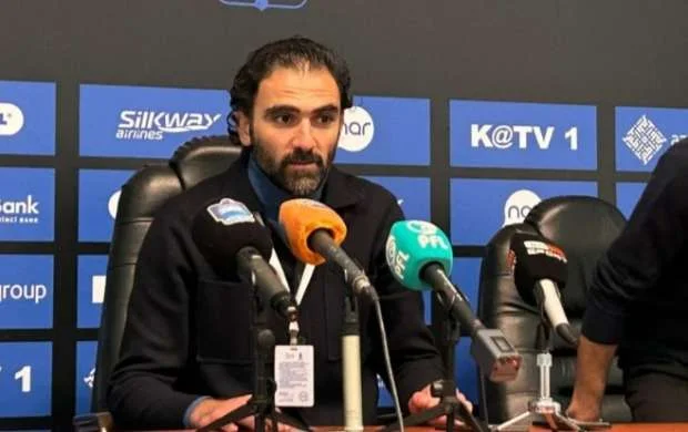 "Bir xala görə futbolçulara alqış düşür" - Vaqif Cavadov 