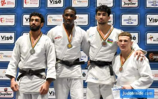 Muradlı Vizeni fəth etdi - İlk gündə 4 medal 