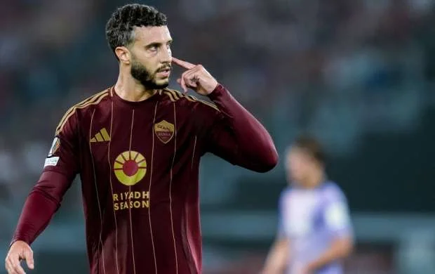 "Roma" müdafiəçisini Almaniya klubuna satır 