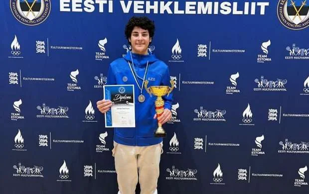 Fətullayev Estoniyada medal qazandı 