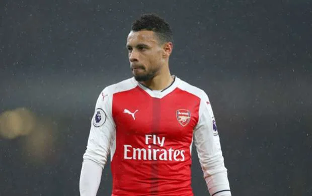 Sabiq "Arsenal"lı karyerasını bərpa etdi 