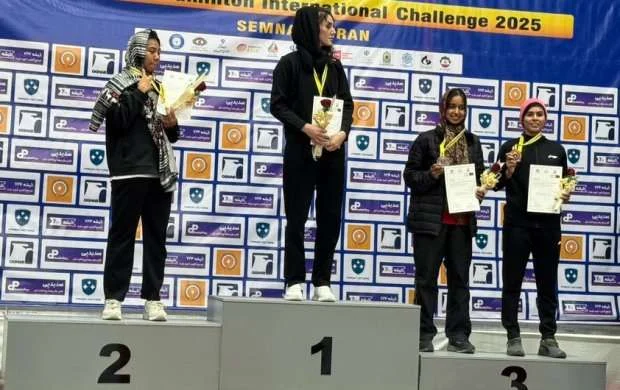 Azərbaycan badmintonçusu İranda medal qazandı 