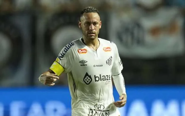 Neymar debüt matçından sonra sosial şəbəkədə coşdu 