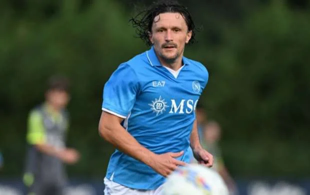"Napoli"nin sabiq müdafiəçisi MLS yolunda - SON DURUM 